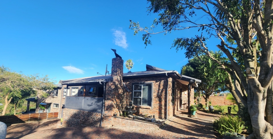 4 Bedroom Property for Sale in Rooi Rivier Rif Western Cape